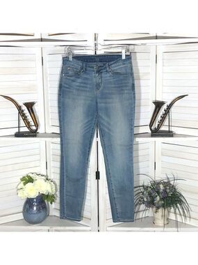 Levi's Denizen Light Blue Skinny Stretchy Jeans Size 28